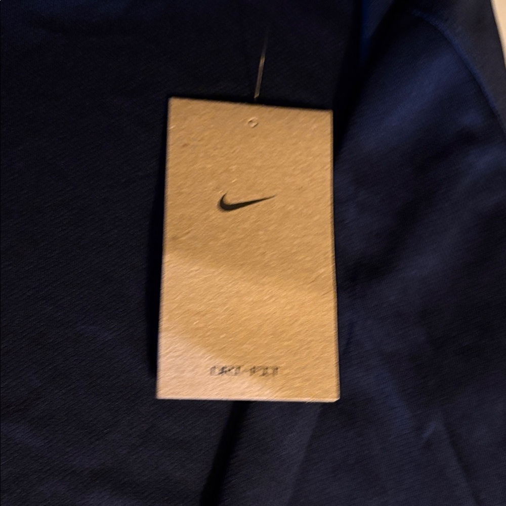 Nike Men's Navy Shirt XL